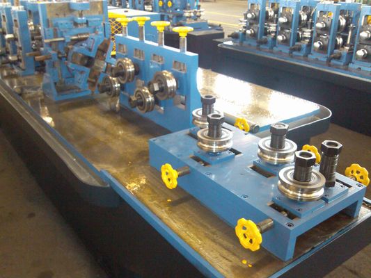 7.6 - 16 mm macchina per la produzione di tubi di piccolo diametro di acciaio galvanizzato