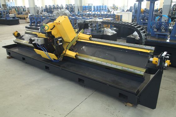 20×20mm 150×150mm Macchina per la formazione di tubi in bassa lega per la produzione di tubi quadrati fino a 100 m/min