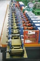 Fabbrica di tubi in acciaio inossidabile regolabile per la produzione di tubi personalizzati.