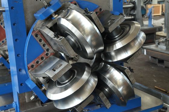 1.5·8.0 mm Macchine per la lavorazione di tubi di acciaio laminati a caldo e macchine per la formazione di rotoli per la produzione di tubi di costruzione e tubi strutturali