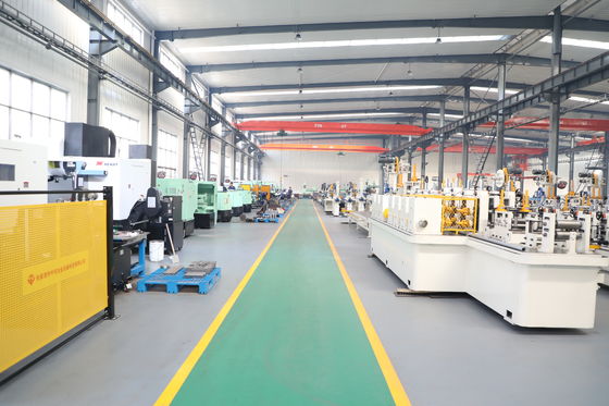 Laminatoio della metropolitana per la metropolitana della mobilia, tubo del centro che fa macchina