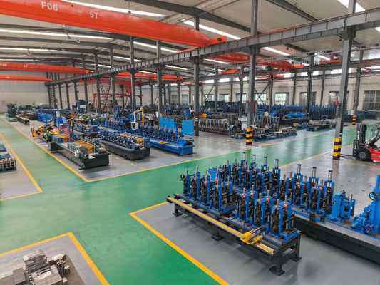 Metropolitana ad alta velocità che forma macchina per alta precisione di produzione del tubo di api